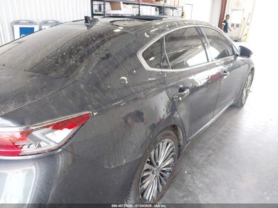 KIA CADENZA