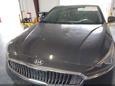 KIA CADENZA