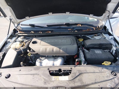 CHRYSLER 200