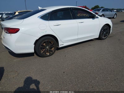 CHRYSLER 200