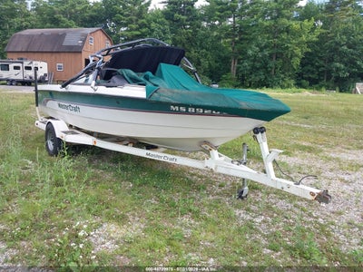1997 Mastercraft 20'