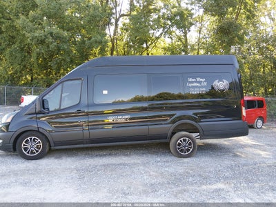 FORD TRANSIT-250 CARGO VAN