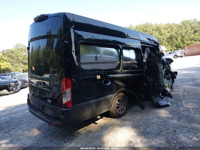 FORD TRANSIT-250 CARGO VAN