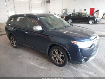 2015 Mitsubishi Outlander