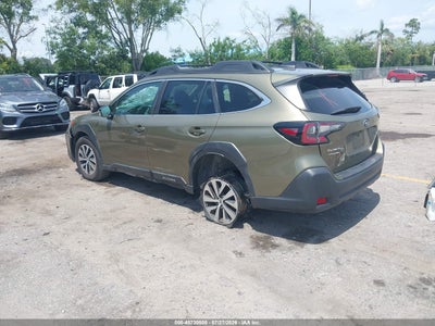 SUBARU OUTBACK