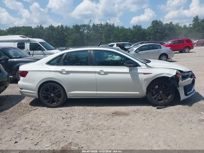 VOLKSWAGEN JETTA GLI