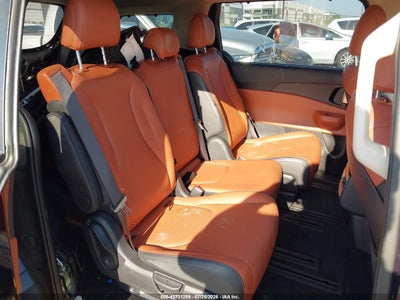 KIA CARNIVAL MPV