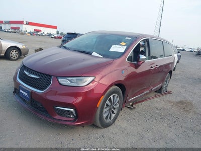 CHRYSLER PACIFICA HYBRID