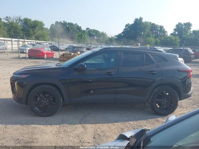 CHEVROLET TRAX