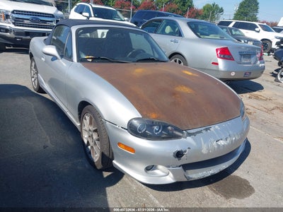 2004 Mazda MX-5 Miata