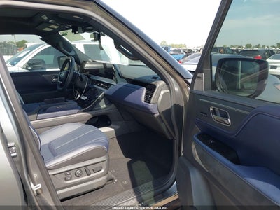 INFINITI QX80