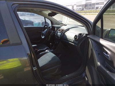 CHEVROLET TRAX