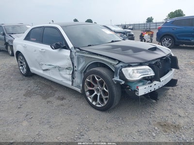 2018 Chrysler 300