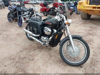 2002 Honda Vt750