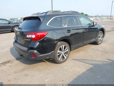 SUBARU OUTBACK
