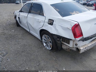 CHRYSLER 300
