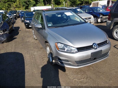 2016 Volkswagen Golf Sportwagen