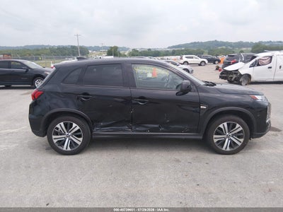 MITSUBISHI OUTLANDER SPORT