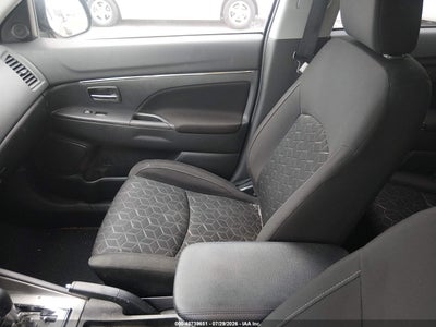 MITSUBISHI OUTLANDER SPORT