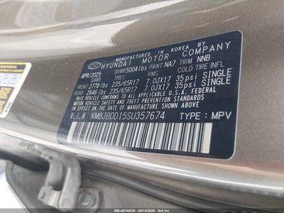 HYUNDAI TUCSON HYBRID