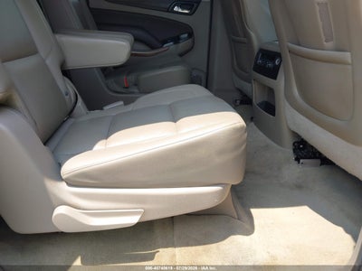 CHEVROLET SUBURBAN