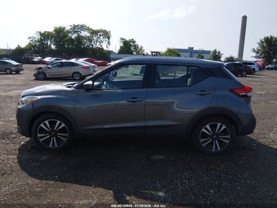 NISSAN KICKS