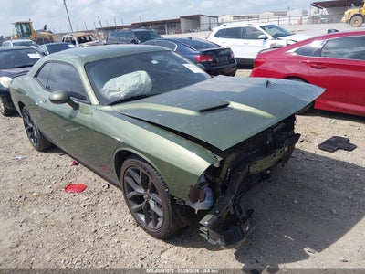 2022 DODGE CHALLENGER SXT