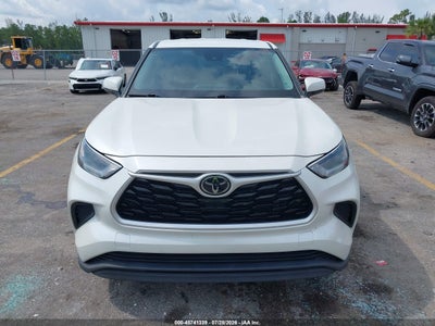 TOYOTA HIGHLANDER