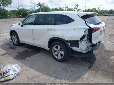 TOYOTA HIGHLANDER