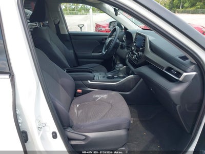 TOYOTA HIGHLANDER