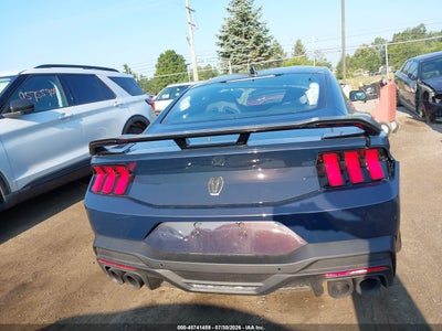 FORD MUSTANG