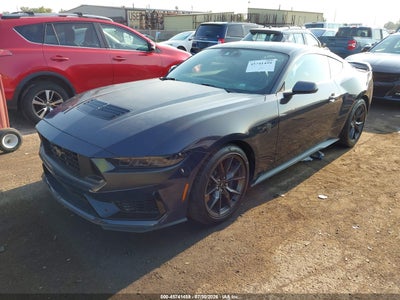 FORD MUSTANG