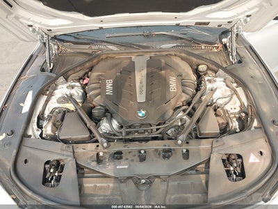 BMW 750I