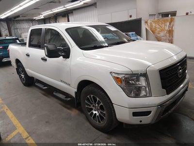 NISSAN TITAN