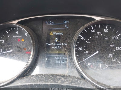 NISSAN ROGUE