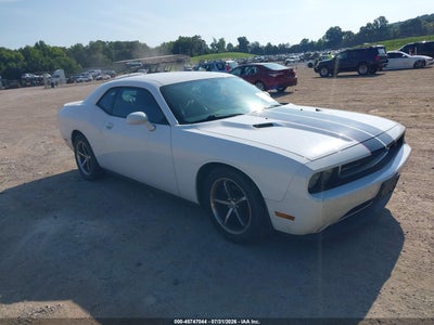 2011 DODGE CHALLENGER