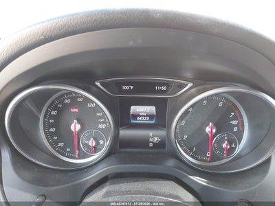 MERCEDES-BENZ CLA 250