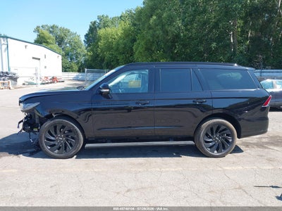 LINCOLN NAVIGATOR