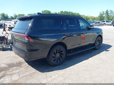 LINCOLN NAVIGATOR