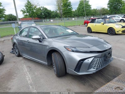 TOYOTA CAMRY
