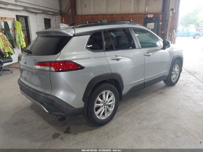 TOYOTA COROLLA CROSS