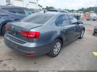 VOLKSWAGEN JETTA