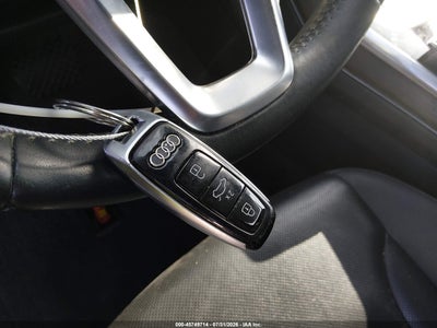 2019 AUDI Q8 11