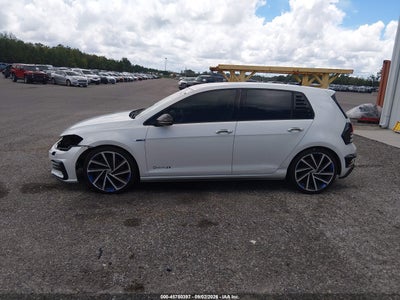 VOLKSWAGEN GOLF R