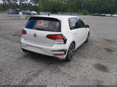 VOLKSWAGEN GOLF R