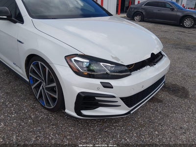VOLKSWAGEN GOLF R