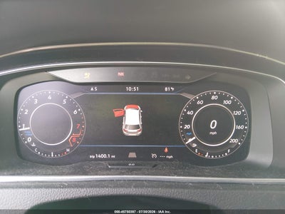 VOLKSWAGEN GOLF R