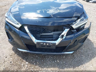 NISSAN MAXIMA