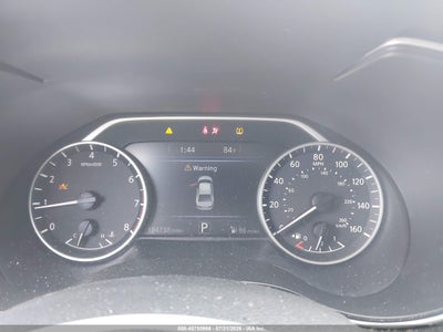 NISSAN MAXIMA