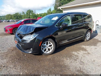 CHRYSLER PACIFICA